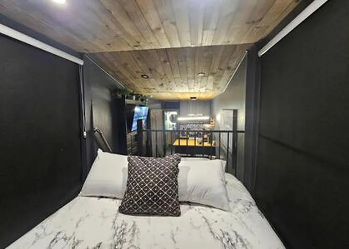 Arizona Adventure Awaits: Glamping Offering Exquisite Views Holiday home Meadview
