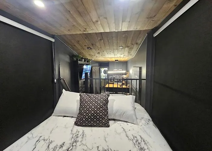 Arizona Adventure Awaits: Glamping Offering Exquisite Views Holiday home Meadview